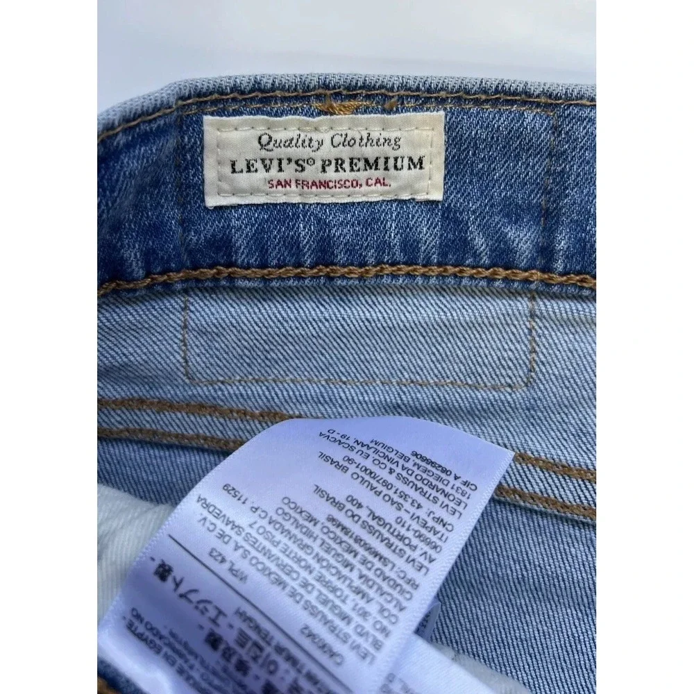 Levi's‎ 512 Slim Taper Light Wash Premium Jeans / Men's 36x32